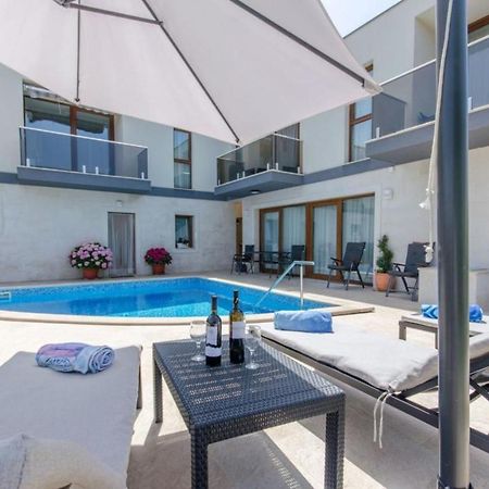 Villa La Veliki Drvenik Luaran gambar