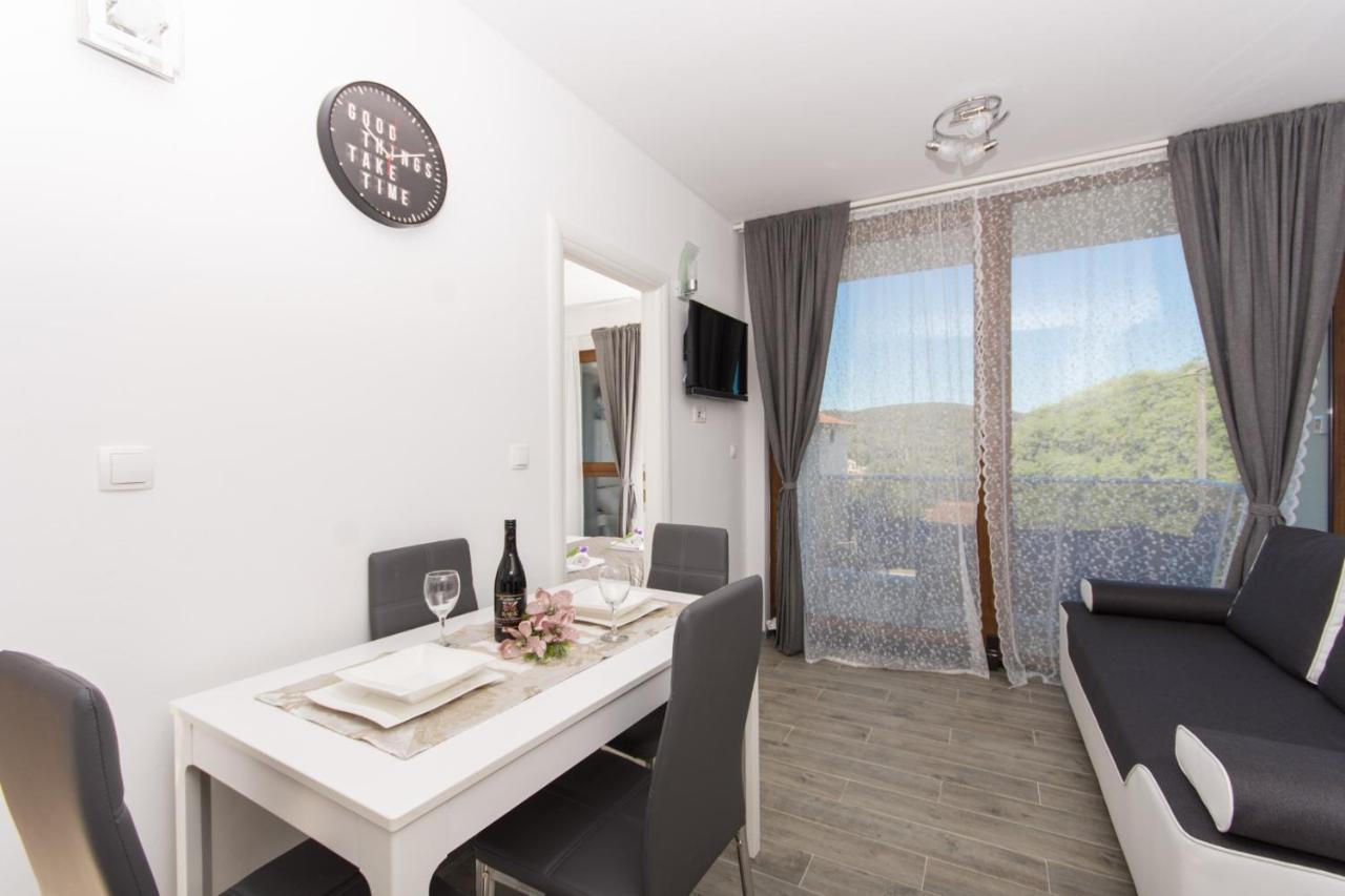 Villa La Veliki Drvenik Bilik gambar