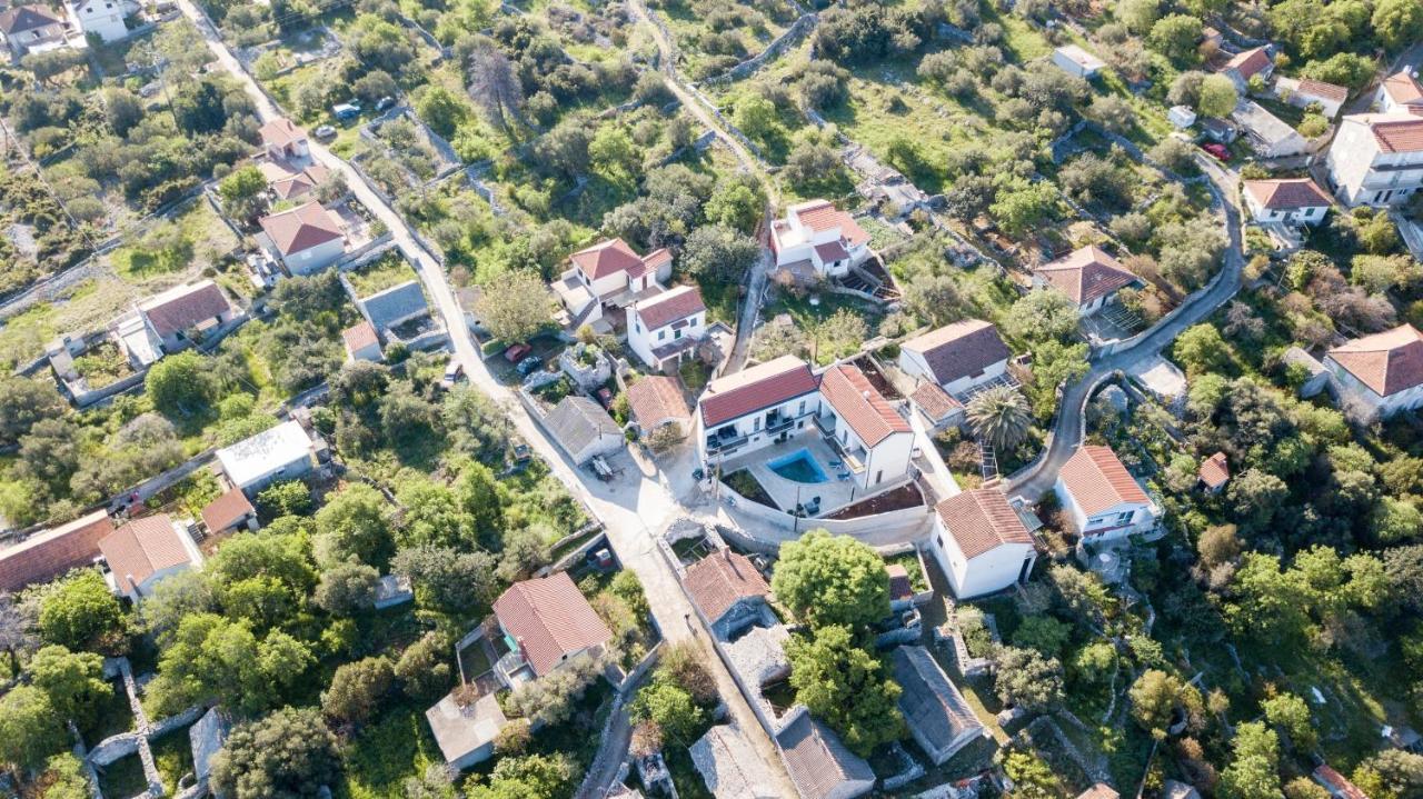 Villa La Veliki Drvenik Luaran gambar